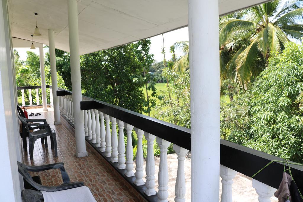Manel Guest House Polonnaruwa Buitenkant foto