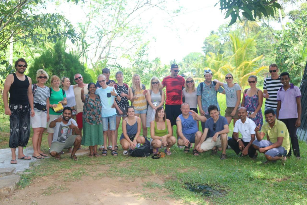 Manel Guest House Polonnaruwa Buitenkant foto